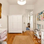 Apartment 3-bedroom for sale in Estrela, Lisbon &bull; ARE-41387 - gallery image