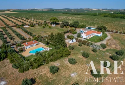 Farmhouse for sale in Ferreira do Alentejo, Beja &bull; ARE-41138