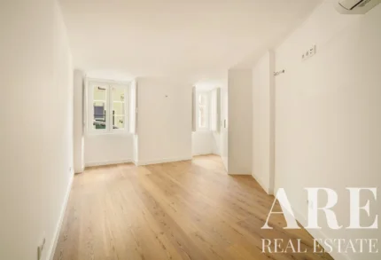 Apartment 1-bedroom for sale in Príncipe Real, Lisbon &bull; ARE-41321