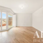 Top Floor Duplex Apartment 2-bedroom for sale in Capuchos Residences, Campo Mártires da Pátria, Lisbon &bull; ARE-34380 - gallery image