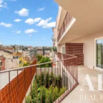 Top Floor Duplex Apartment 2-bedroom for sale in Capuchos Residences, Campo Mártires da Pátria, Lisbon &bull; ARE-34380 - gallery image