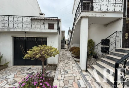 Villa 5-bedroom for sale in Loures, Greater Lisbon &bull; ARE-41447