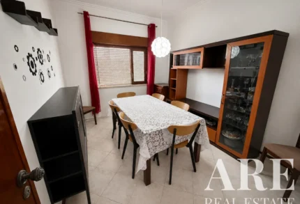 Villa 5-bedroom for sale in Loures, Greater Lisbon &bull; ARE-41447