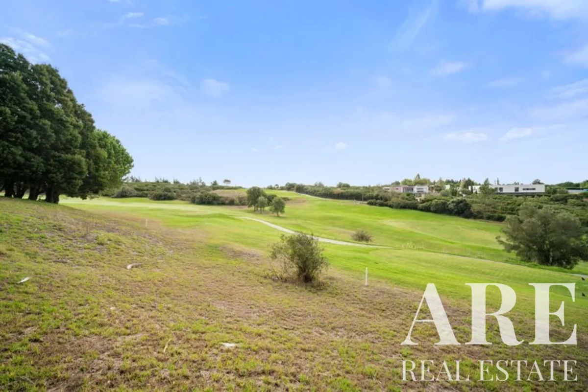 Land for sale in Belas Clube de Campo, Sintra, Greater Lisbon &bull; ARE-41498
