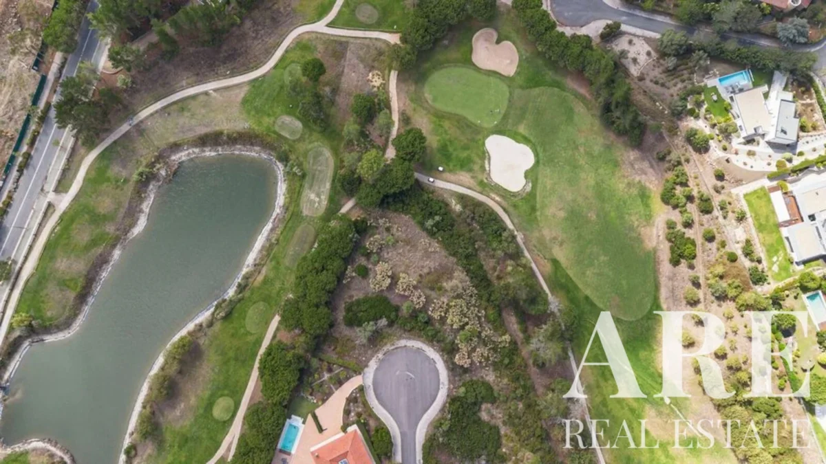 Land for sale in Belas Clube de Campo, Sintra, Greater Lisbon • ARE-41499