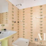 Apartment 2-bedroom for sale in Quinta do Marquês, Oeiras, Greater Lisbon &bull; ARE-41533 - gallery image