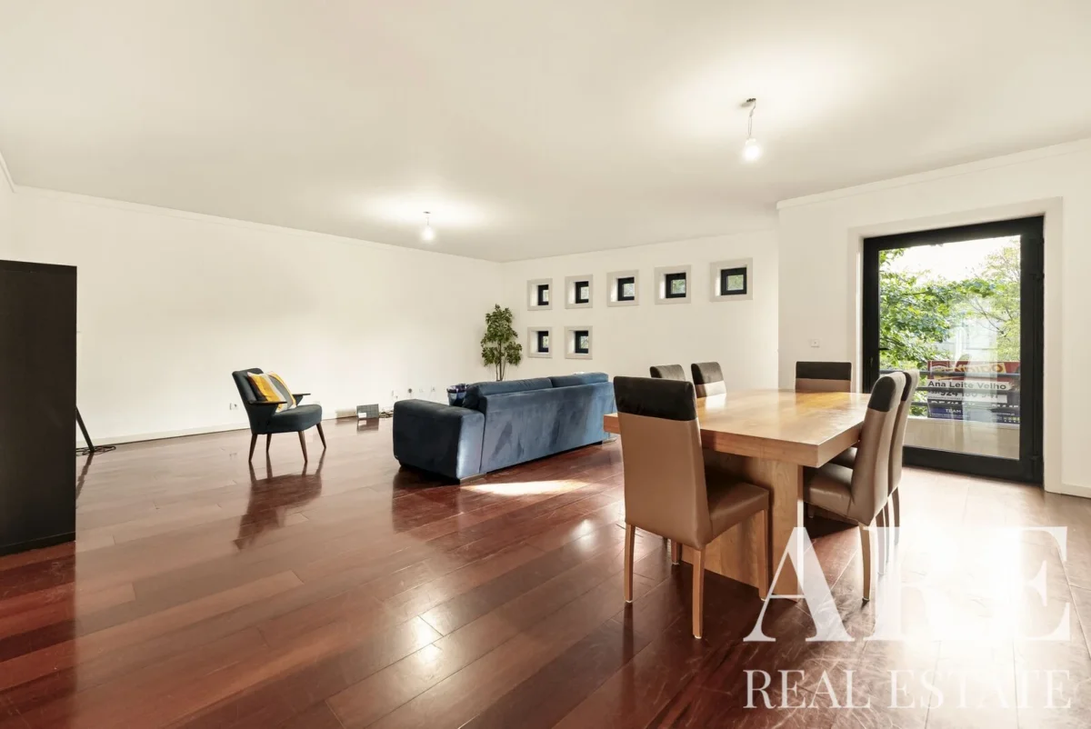 Apartment 4-bedroom for sale in Fragatas development, Parque das Nações, Lisbon &bull; ARE-41547