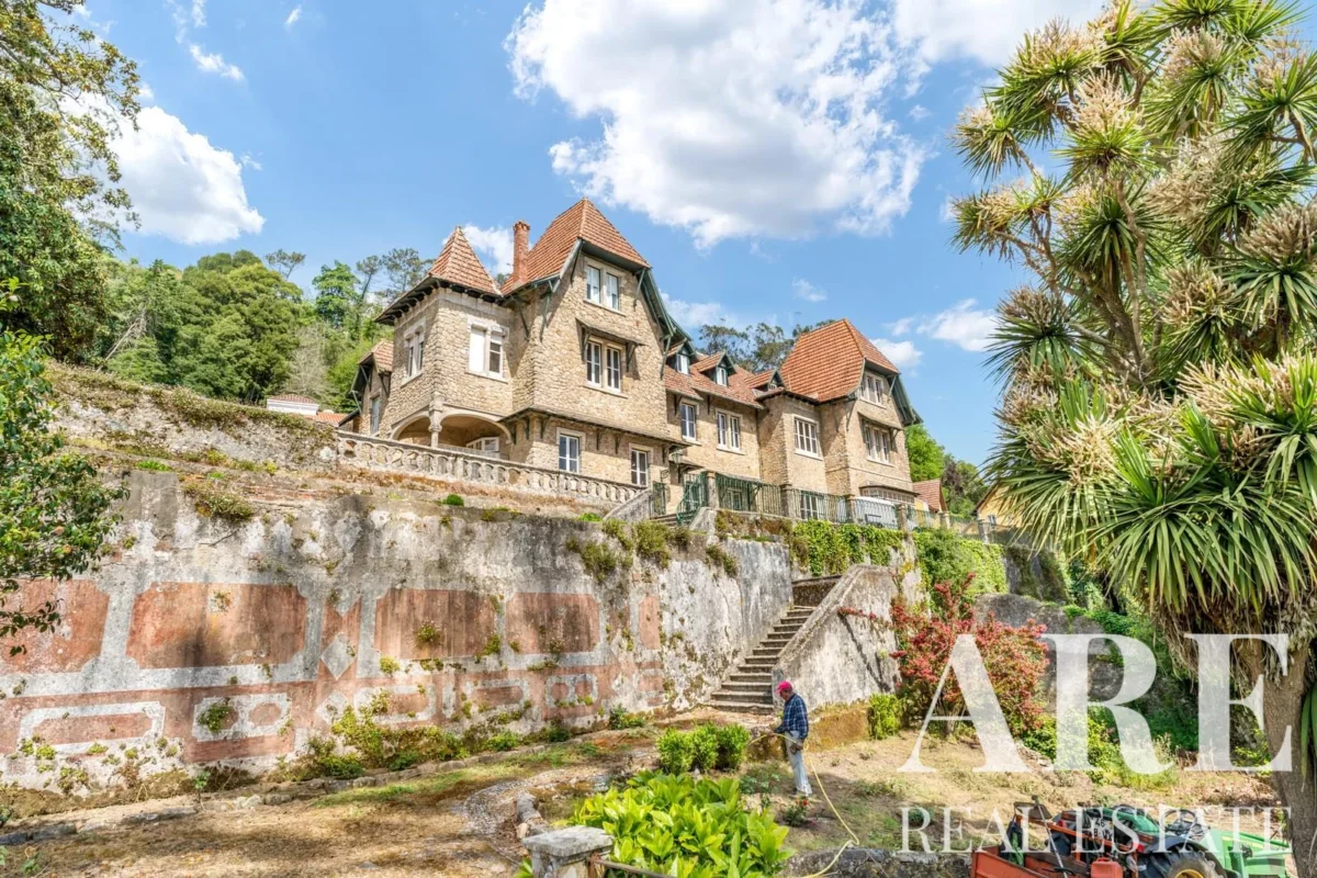 Farmhouse for sale in Sintra, Greater Lisbon • ARE-40102