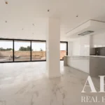 Villa 4-bedroom for sale in Villas Tejo, Setubal, Alcochete &bull; ARE-40897 - gallery image