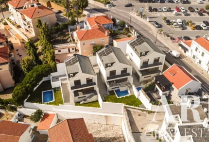 Villa 4-bedroom for sale in Amoreira (Estoril), Cascais, Greater Lisbon &bull; ARE-41530
