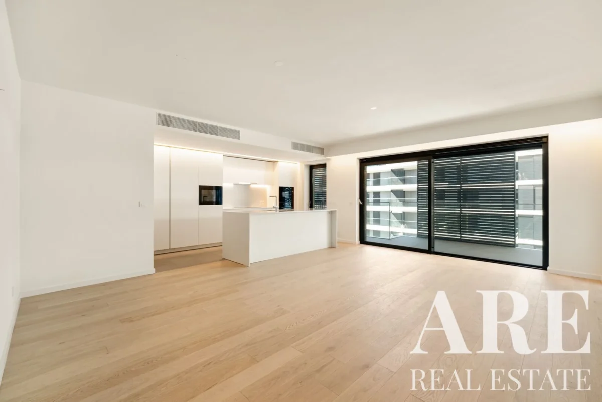 Apartment 3-bedroom for sale in Praça de Espanha, Lisbon • ARE-41553