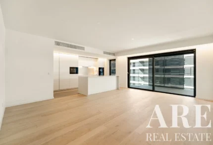 Apartment 3-bedroom for sale in Praça de Espanha, Lisbon &bull; ARE-41553