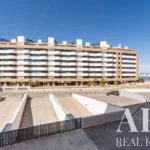 Apartment 3-bedroom for sale in Condominio da Torre, Parque das Nações, Lisbon &bull; ARE-41576 - gallery image