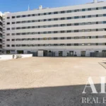 Apartment 3-bedroom for sale in Condominio da Torre, Parque das Nações, Lisbon &bull; ARE-41576 - gallery image