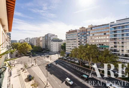 Apartment 5-bedroom for sale in Avenidas Novas, Lisbon &bull; ARE-41586