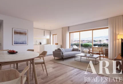 Apartment 3-bedroom for sale in Zen, Telheiras, Lisbon &bull; ARE-28308