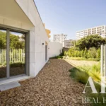 Apartment 3-bedroom for sale in Lumiar, Lisbon &bull; ARE-41551 - gallery image