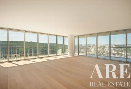 Apartment 4-bedroom for sale in Nova Campolide, Lisbon &bull; ARE-41644