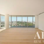 Apartment 4-bedroom for sale in Nova Campolide, Lisbon &bull; ARE-41644 - gallery image