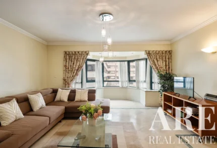 Apartment 4-bedroom for sale in Laranjeiras, Lisbon &bull; ARE-41638