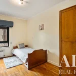 Apartment 4-bedroom for sale in Laranjeiras, Lisbon &bull; ARE-41638 - gallery image