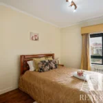 Apartment 4-bedroom for sale in Laranjeiras, Lisbon &bull; ARE-41638 - gallery image