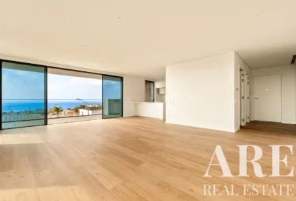 Apartment 3-bedroom for sale in Parque dos Poetas, Oeiras, Greater Lisbon &bull; ARE-41850