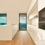 Apartment 3-bedroom for sale in Parque dos Poetas, Oeiras, Greater Lisbon &bull; ARE-41850 - gallery image