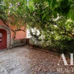 Apartment Studio for sale in Lapa, Lisbon &bull; ARE-41389 - gallery image