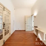 Apartment Studio for sale in Lapa, Lisbon • ARE-41389 - gallery image