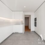 Apartment 4-bedroom for sale in Dafundo Centro, Oeiras, Lisbon - gallery image