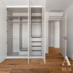 Apartment 4-bedroom for sale in Dafundo Centro, Oeiras, Lisbon - gallery image