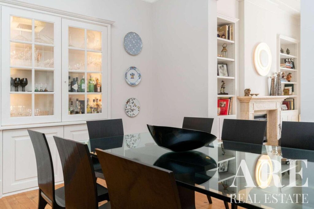 Apartment 4-bedroom for sale in Chiado, Lisbon