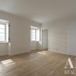 Apartment 1-bedroom for sale in Avenidas Novas, Lisbon - gallery image