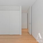 Apartment 3-bedroom for sale in Estoril, Cascais, Lisbon - gallery image