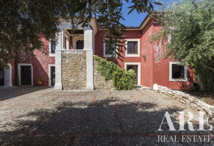 Farmhouse 8-bedroom for sale in Ourém, SANTAREM