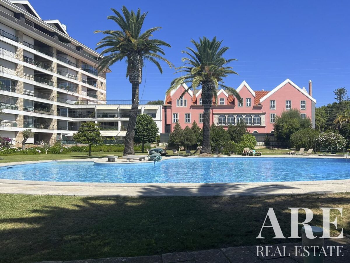 Apartment 2-bedroom for sale in Gandarinha, Cascais, Greater Lisbon • ARE28398
