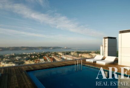 Apartment 4-bedroom for sale in Sky Restelo, Restelo, Lisbon
