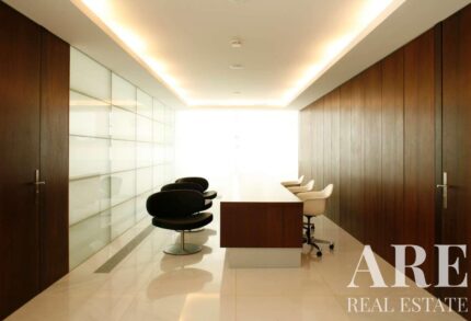 Apartment 4-bedroom for sale in Sky Restelo, Restelo, Lisbon