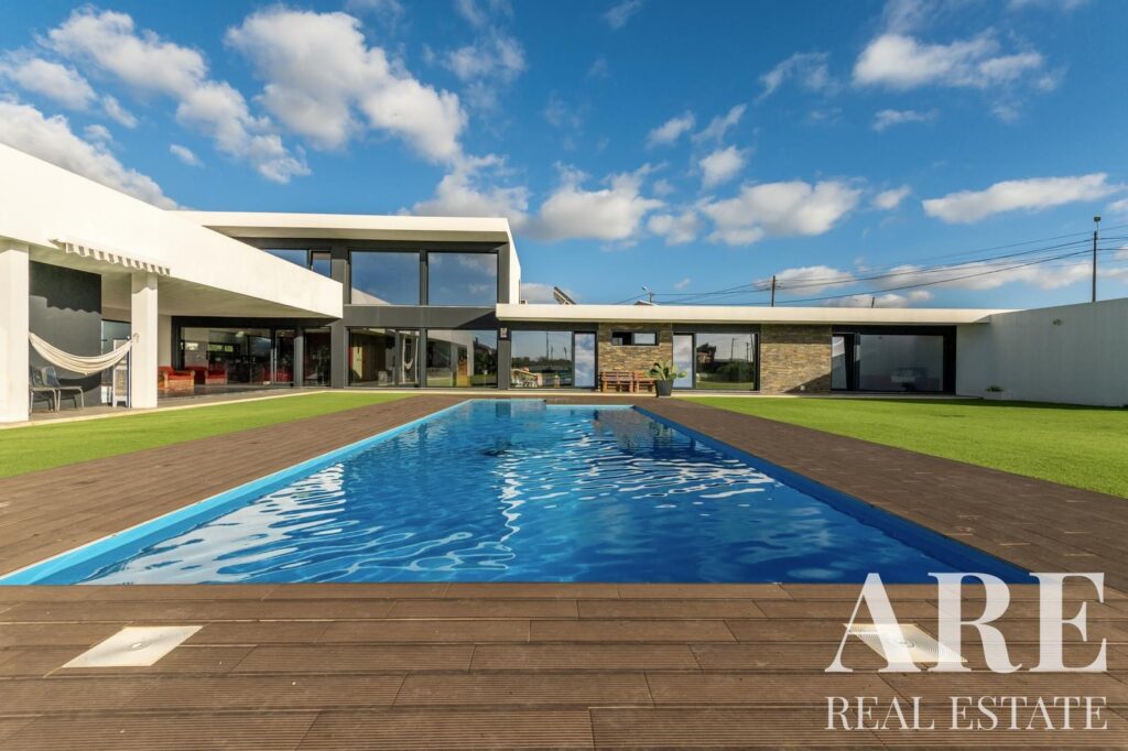 Villa 3-bedroom for sale in Sintra, Lisbon