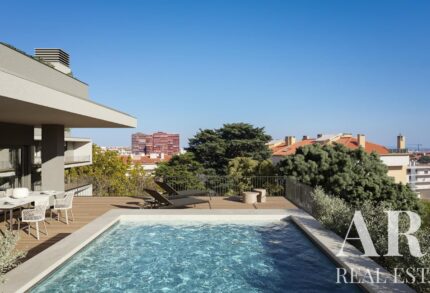 Apartment 2-bedroom for sale in Green Plaza, Carcavelos, Cascais, Lisbon