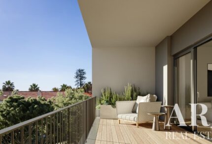 Apartment 2-bedroom for sale in Green Plaza, Carcavelos, Cascais, Lisbon