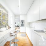 Apartment 2-bedroom for sale in Sé, Lisbon - gallery image