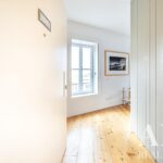 Apartment 2-bedroom for sale in Sé, Lisbon - gallery image