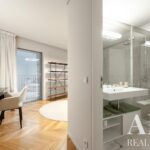 Apartment 2-bedroom for sale in Avenida da Liberdade, Lisbon - gallery image