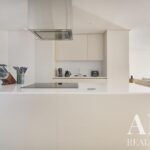 Apartment 2-bedroom for sale in Avenida da Liberdade, Lisbon - gallery image