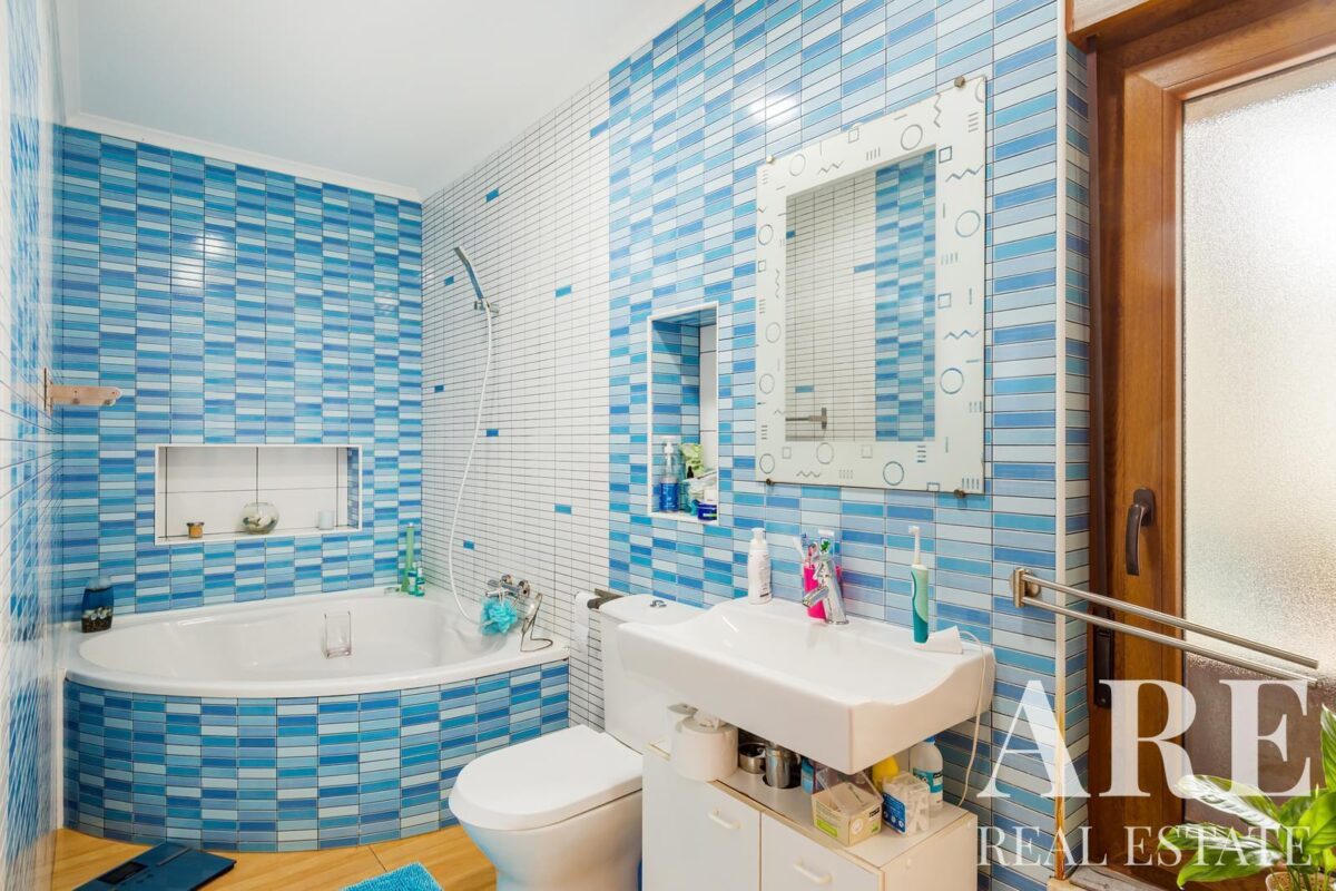 Villa 6-bedroom for sale in Atouguia da Baleia, Peniche, Leiria &bull; ARE34873