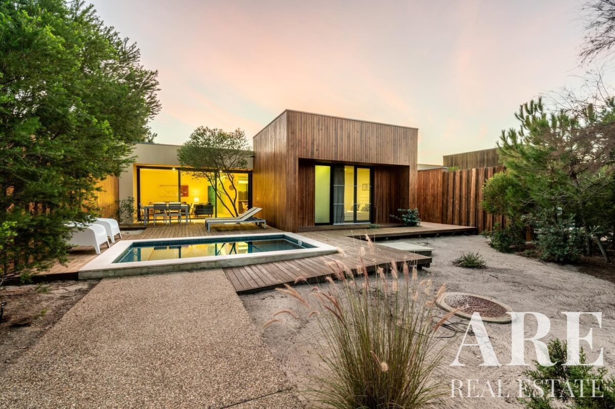 Villa 3-bedroom for sale in Tróia, Grandola, Setubal &bull; ARE35185