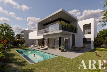 Luxury Villa 4-bedroom for sale in 443 Birre, Birre, Cascais, Lisbon